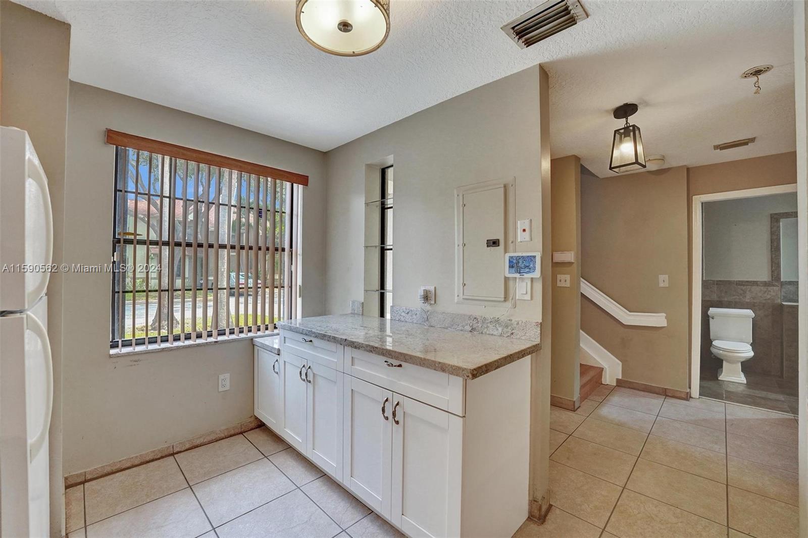 NEAR NORTHWEST REDEVELOPM - Residential Lease