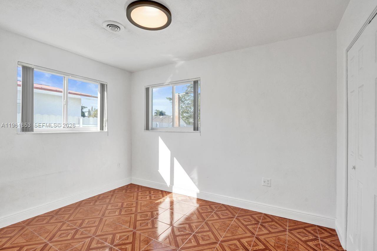 MIRAMAR ISLES SEC 3 - Residential