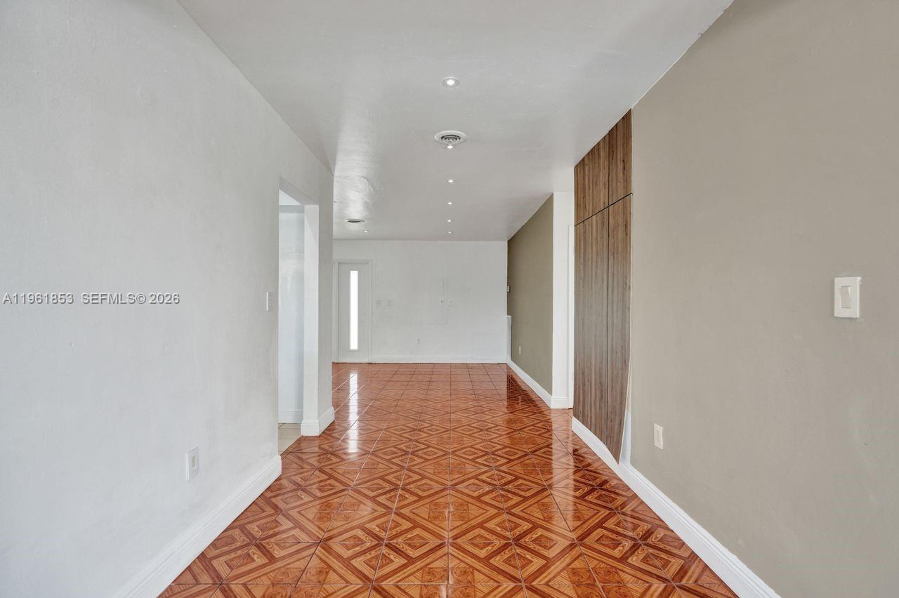 MIRAMAR ISLES SEC 3 - Residential