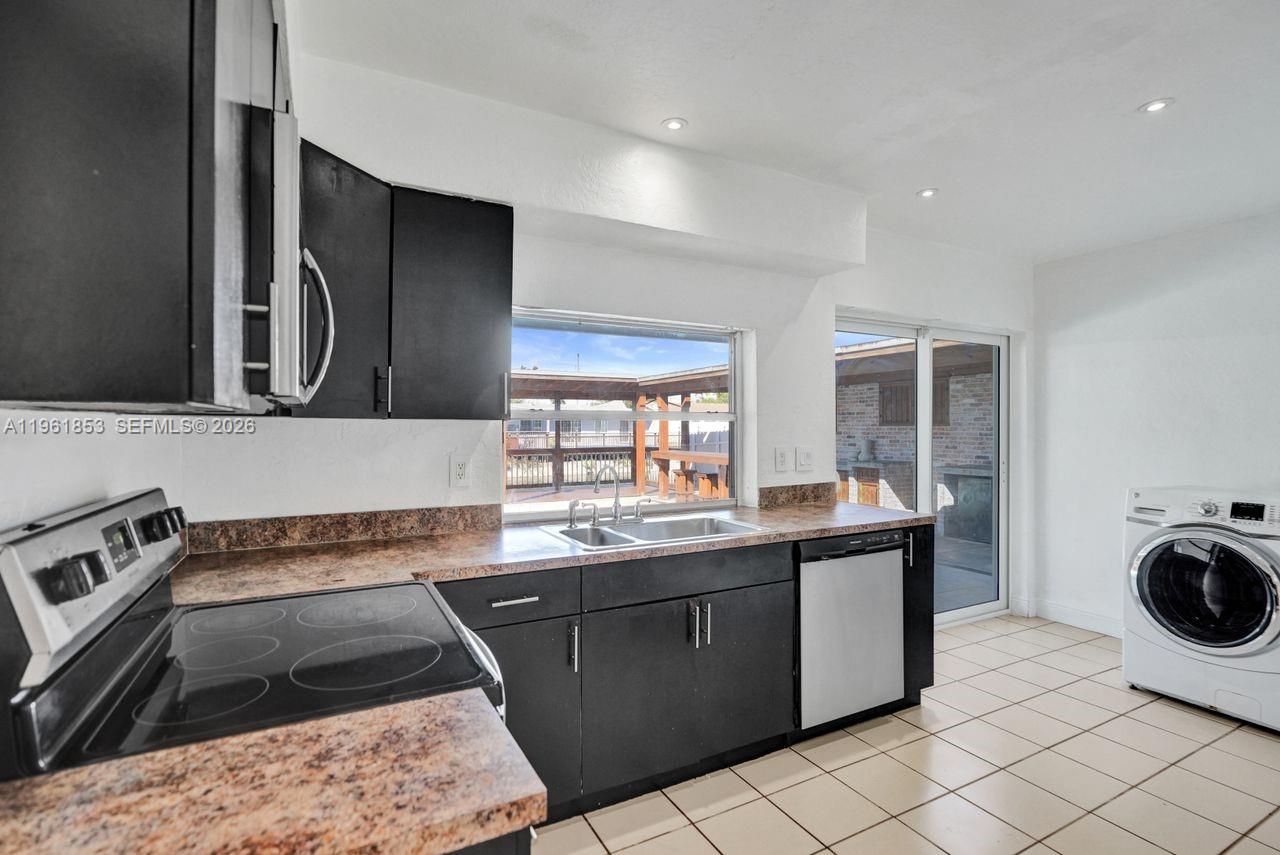 MIRAMAR ISLES SEC 3 - Residential