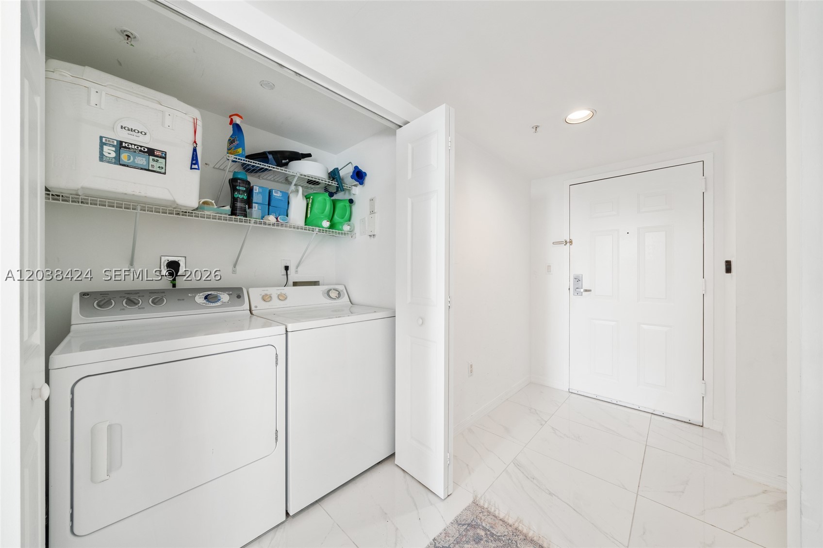 THE MARK ON BRICKELL COND - Residential Lease