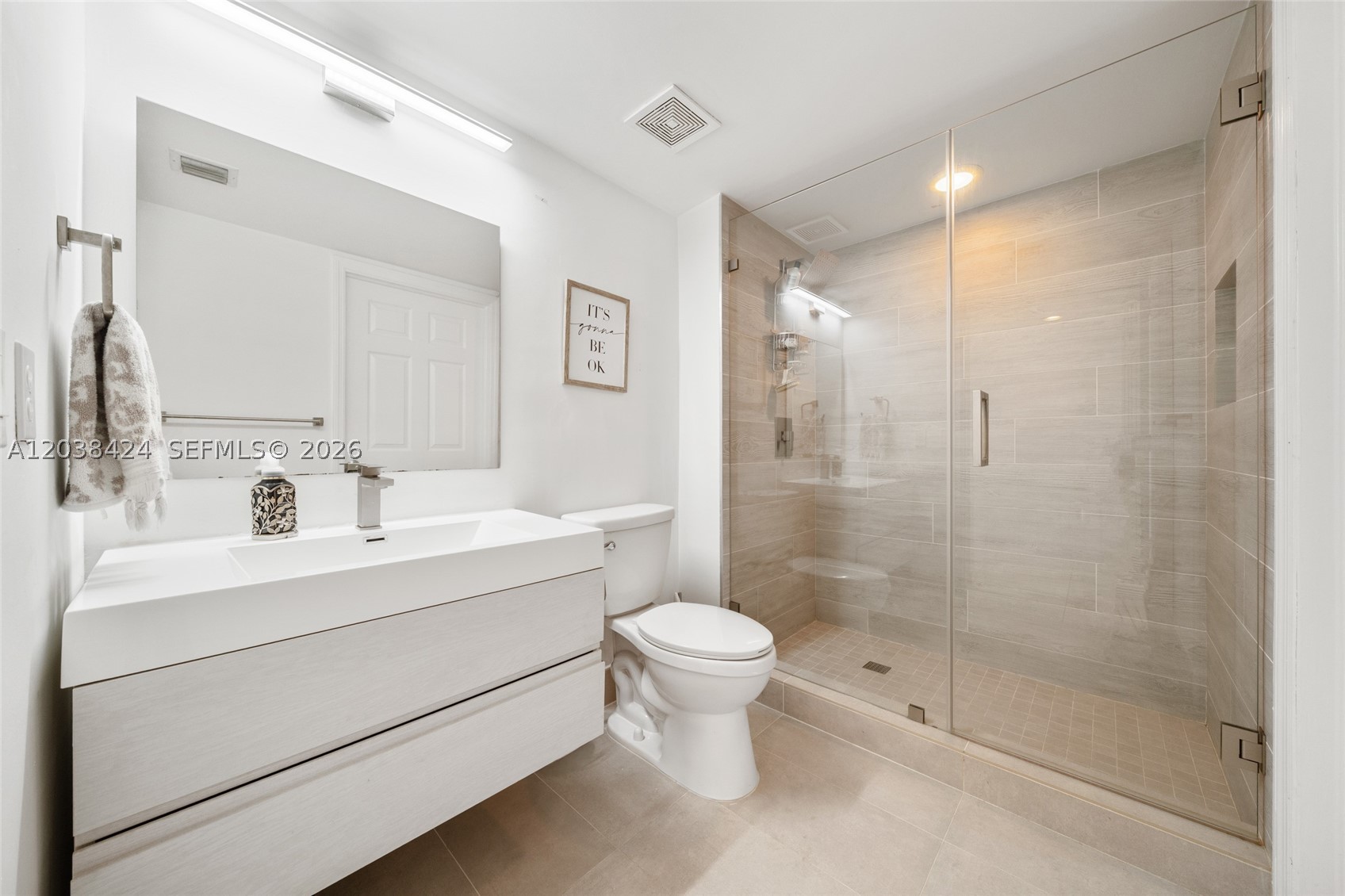 THE MARK ON BRICKELL COND - Residential Lease