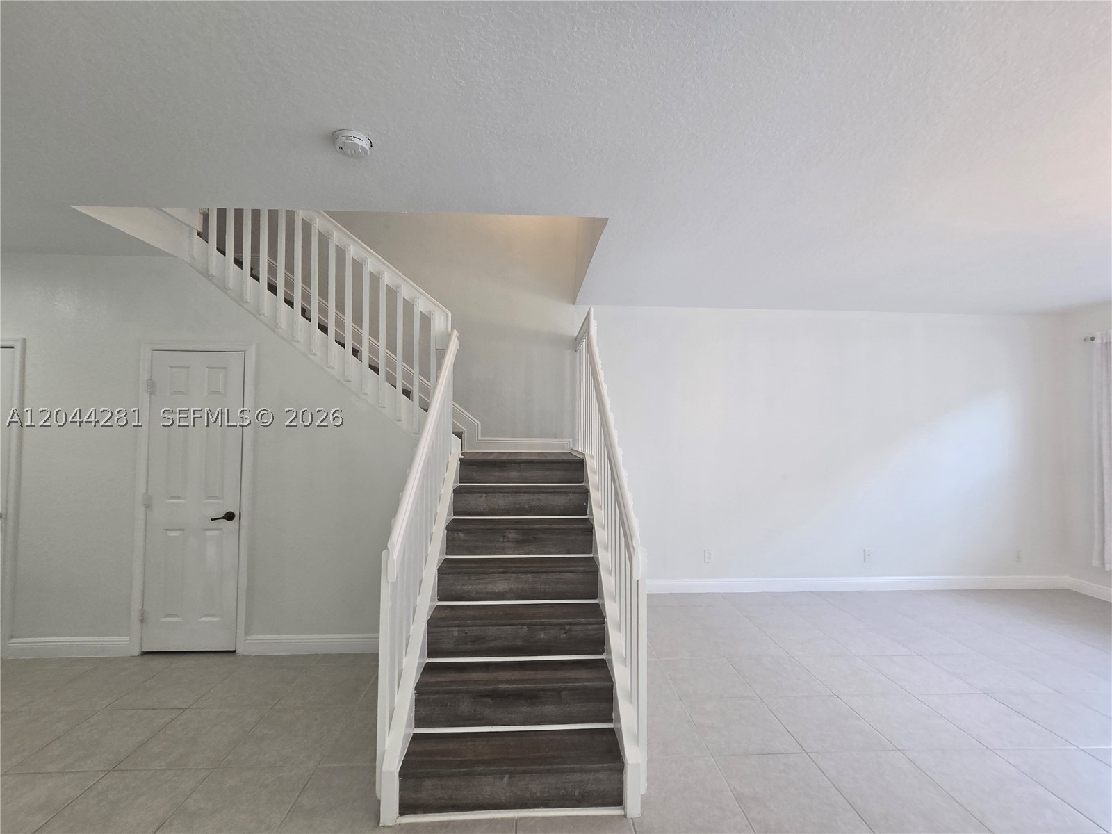 24 - Residential Lease