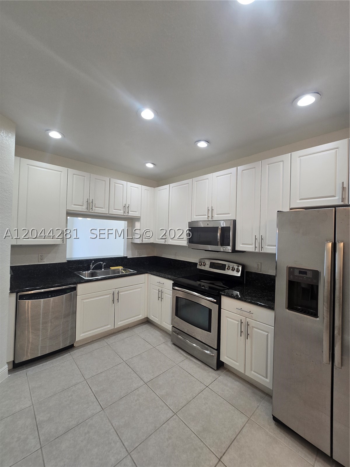 24 - Residential Lease
