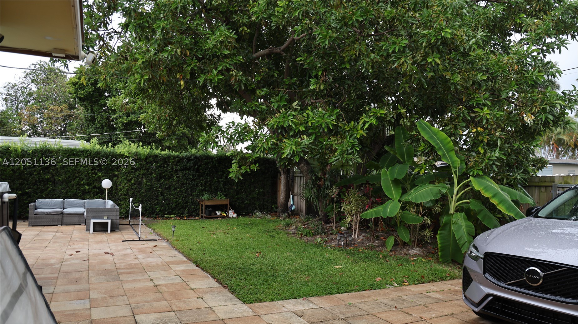 HOLLYWOOD HOMESITES HIGH - Residential
