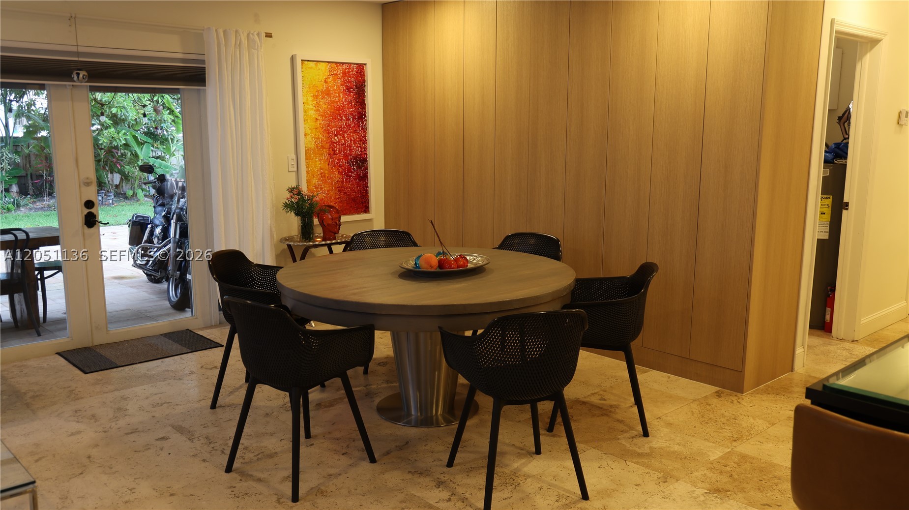 HOLLYWOOD HOMESITES HIGH - Residential