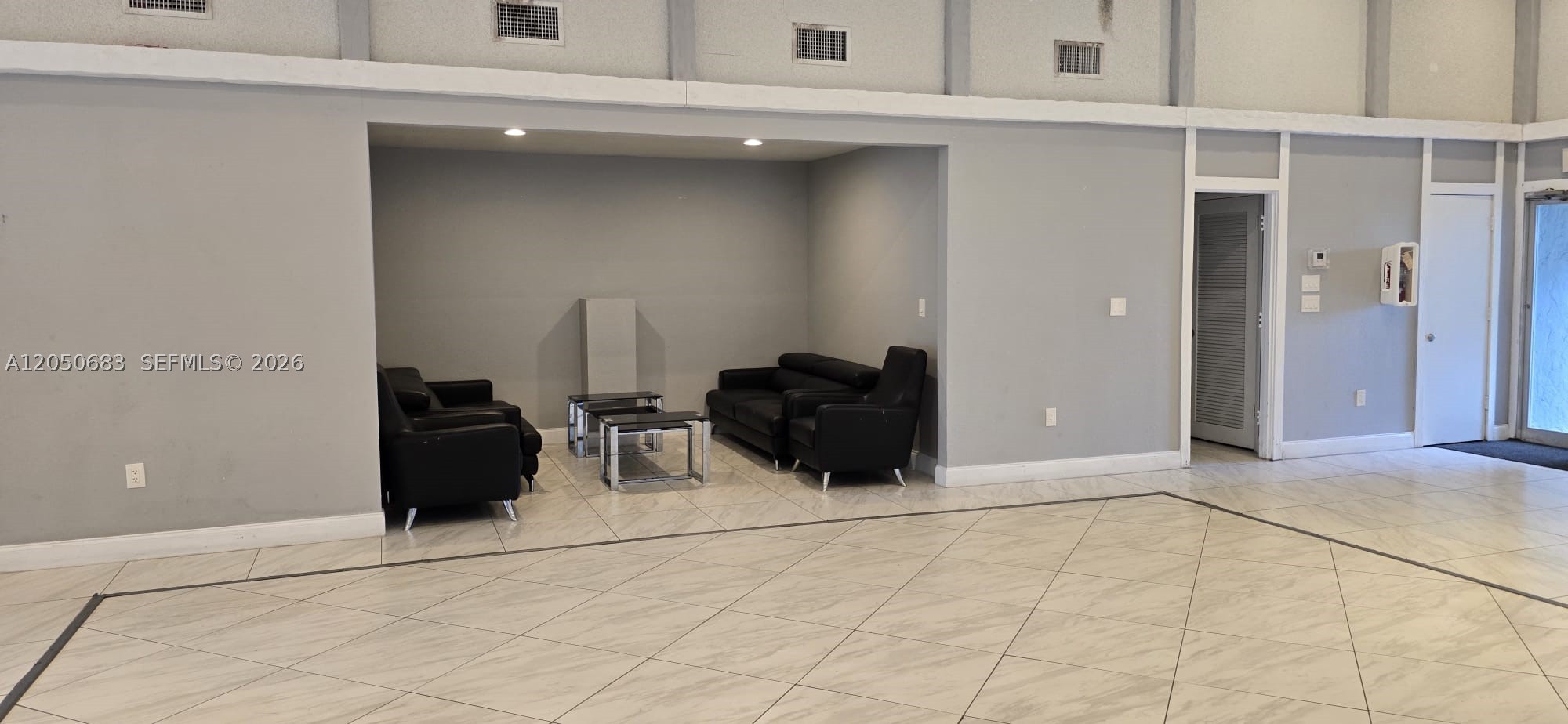 SOUTHGATE GARDENS CONDO - Residential Lease