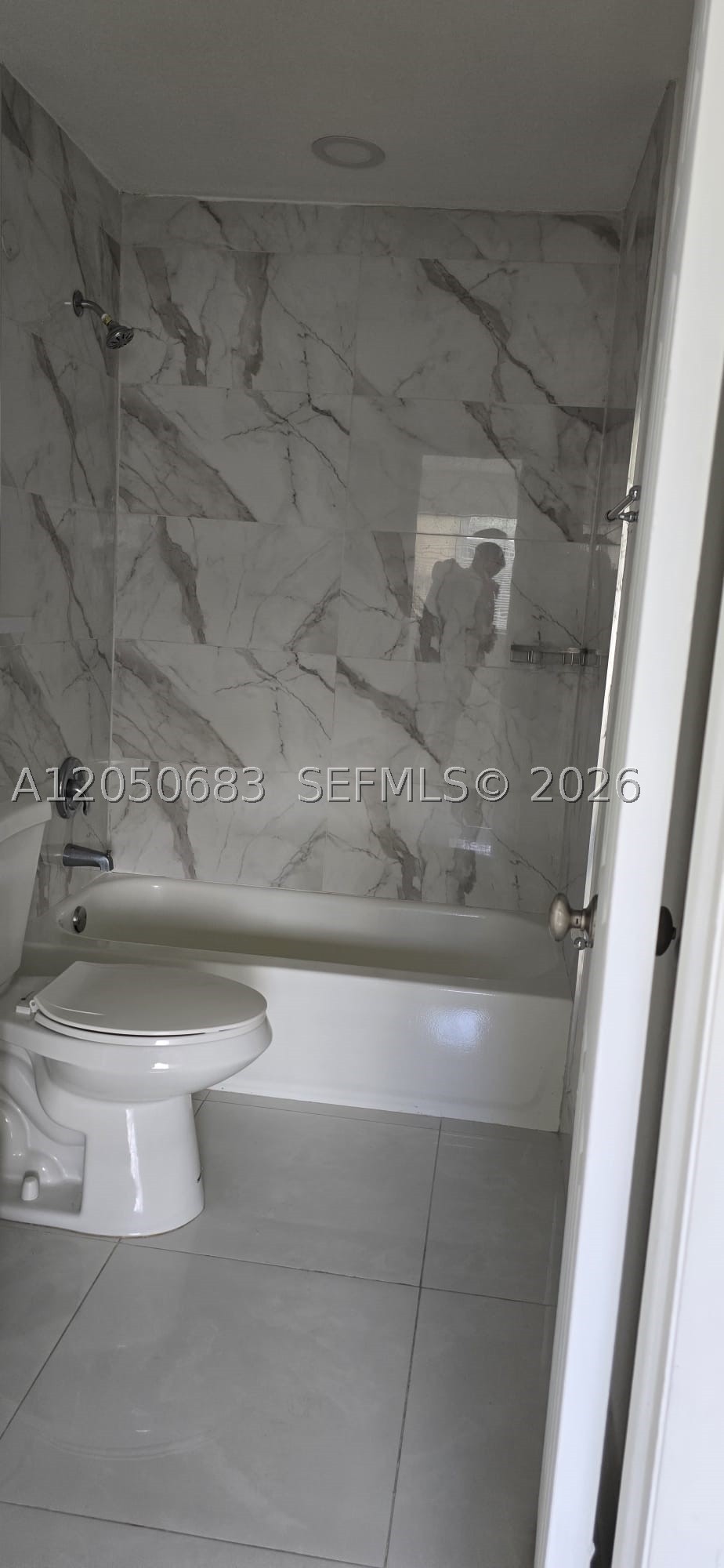SOUTHGATE GARDENS CONDO - Residential Lease