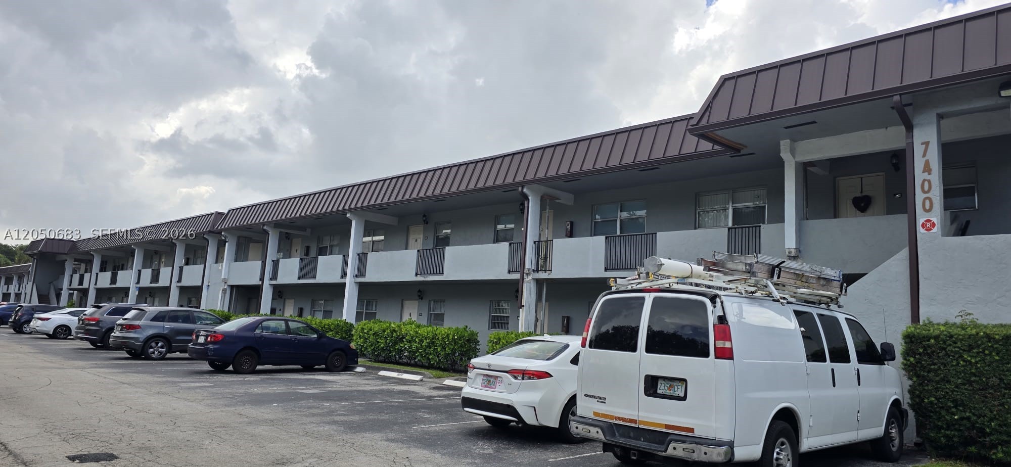 SOUTHGATE GARDENS CONDO - Residential Lease