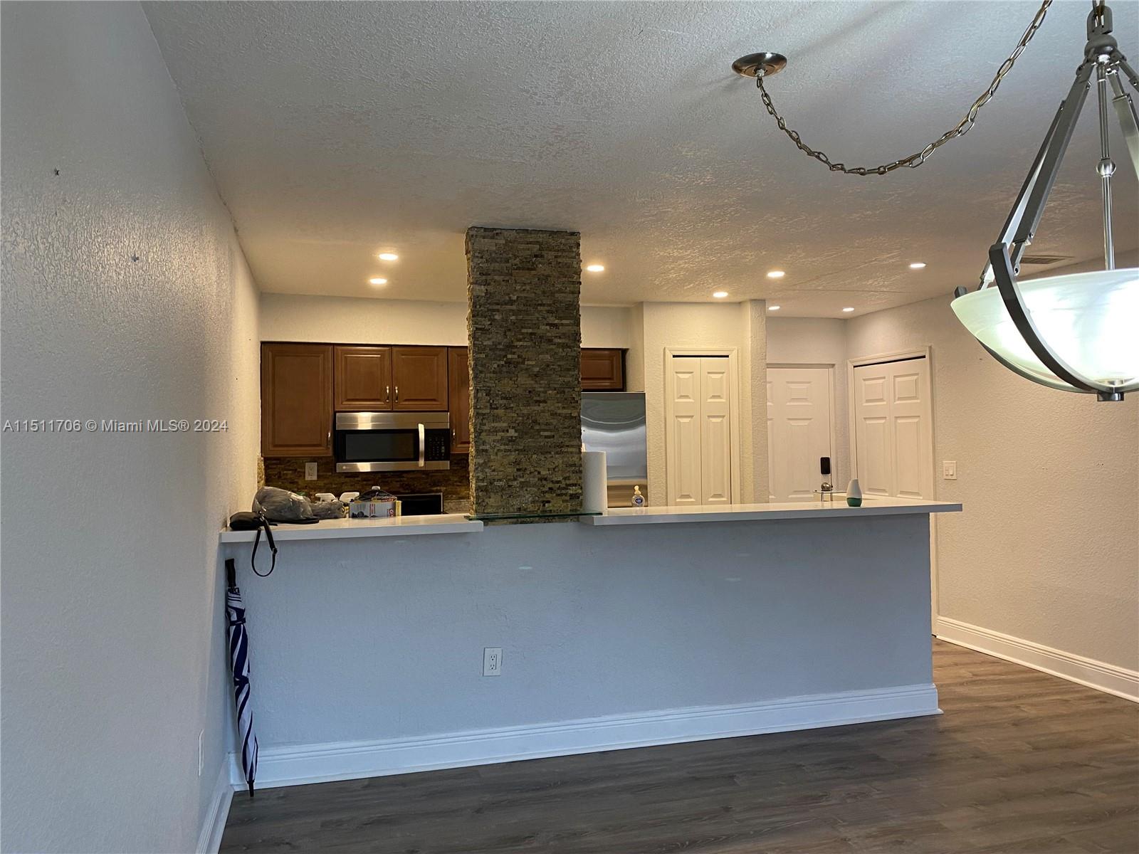 VISIONS AT FOUNTAINBLEAU - Residential