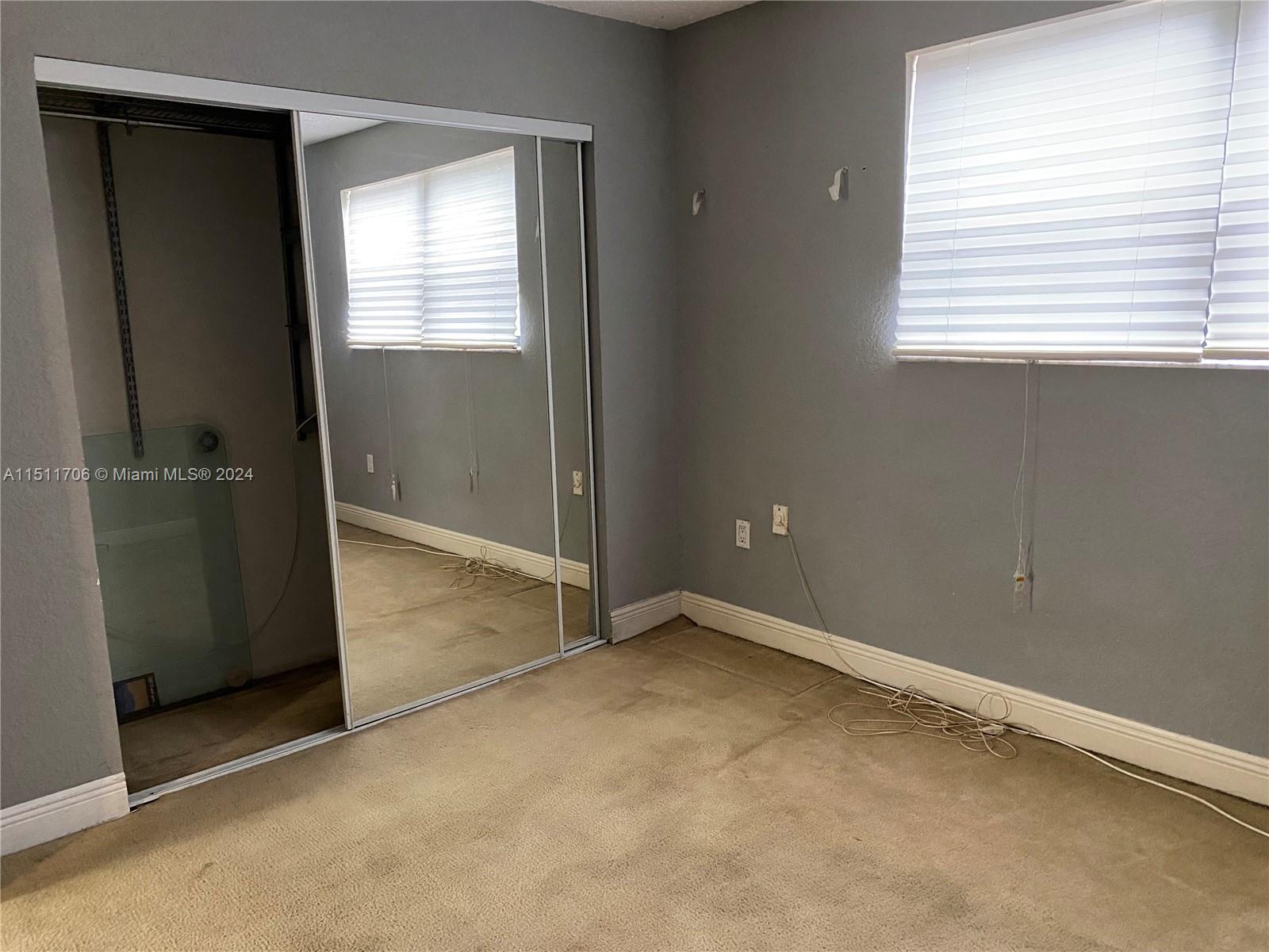VISIONS AT FOUNTAINBLEAU - Residential