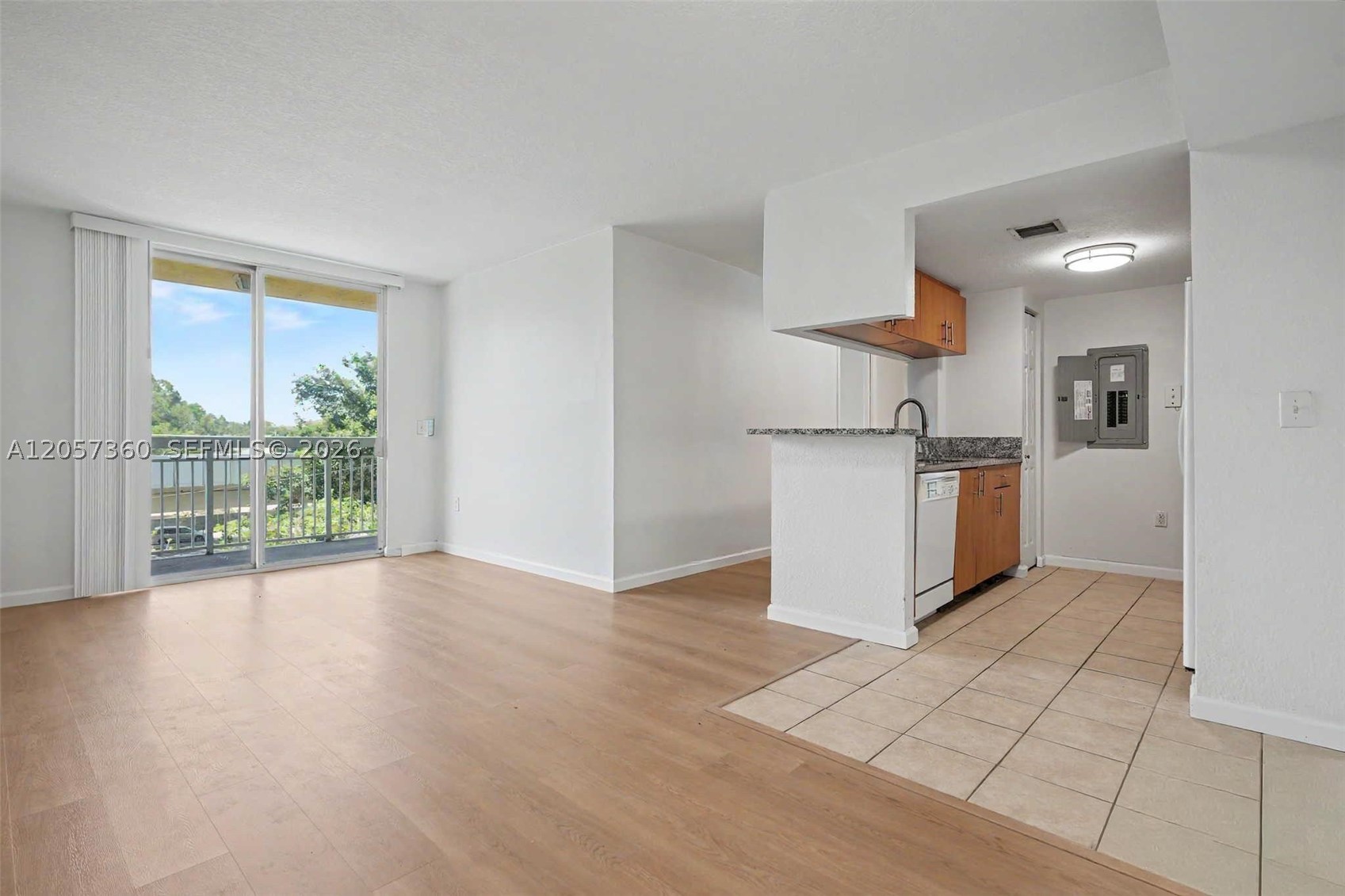 SEYBOLD POINTE CONDO - Residential