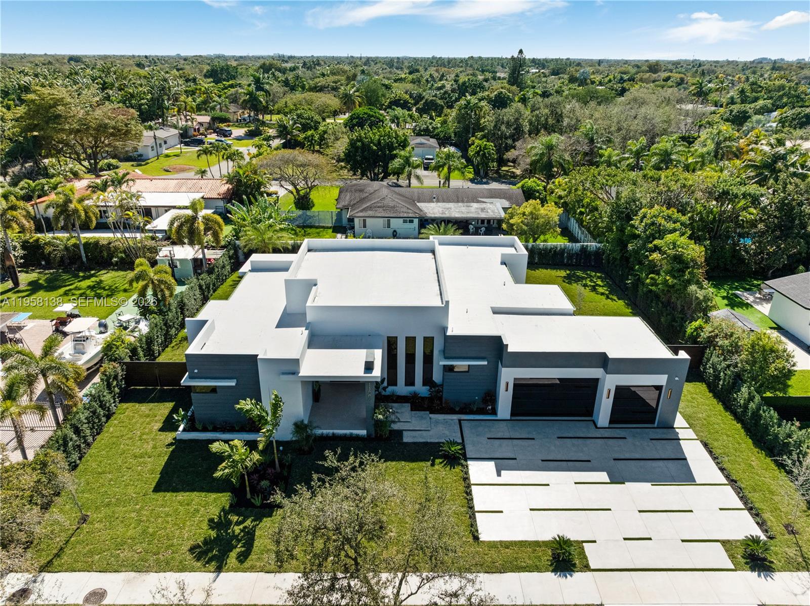 PINE SHORE SEC 1 - Residential