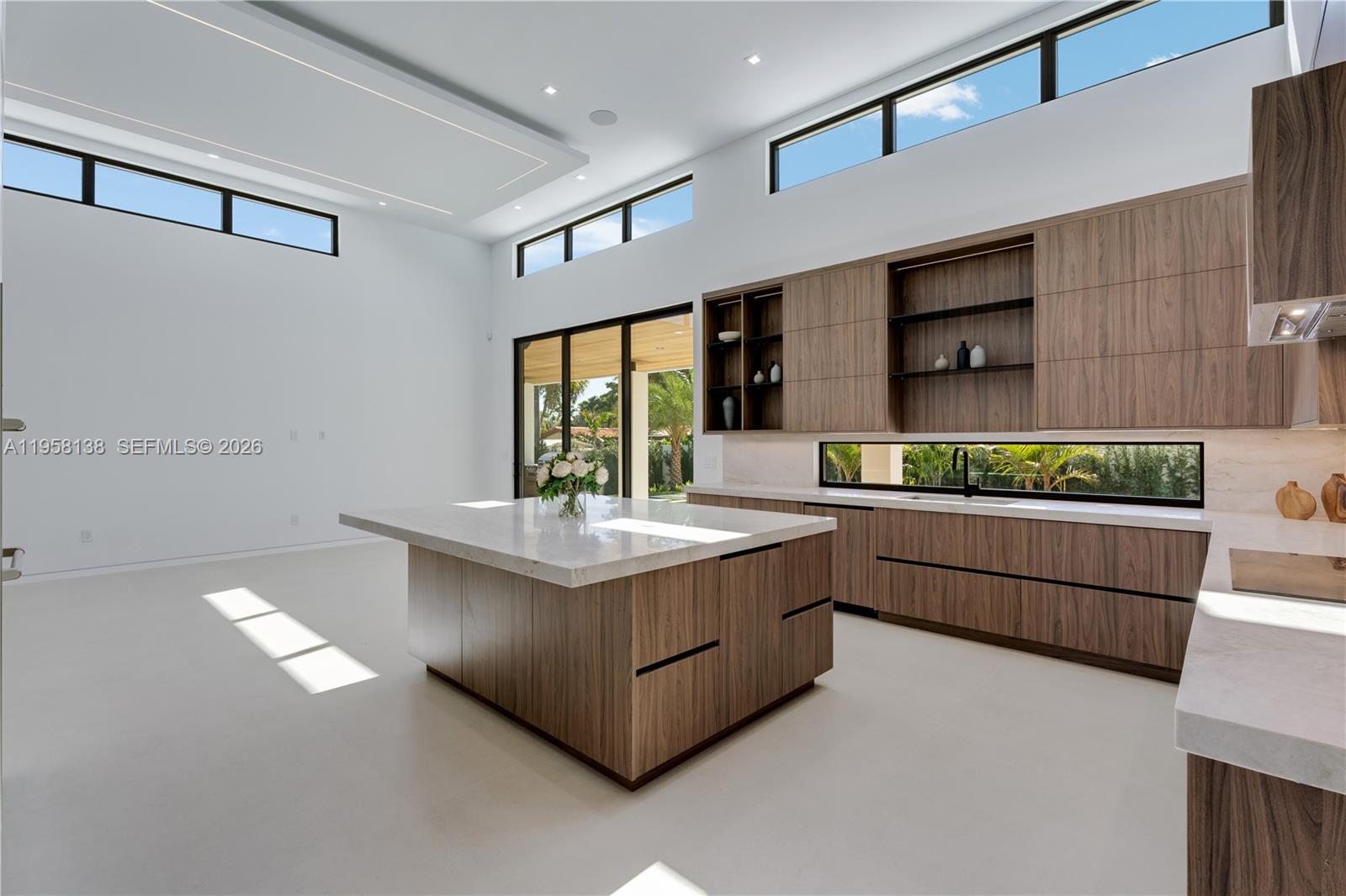 PINE SHORE SEC 1 - Residential
