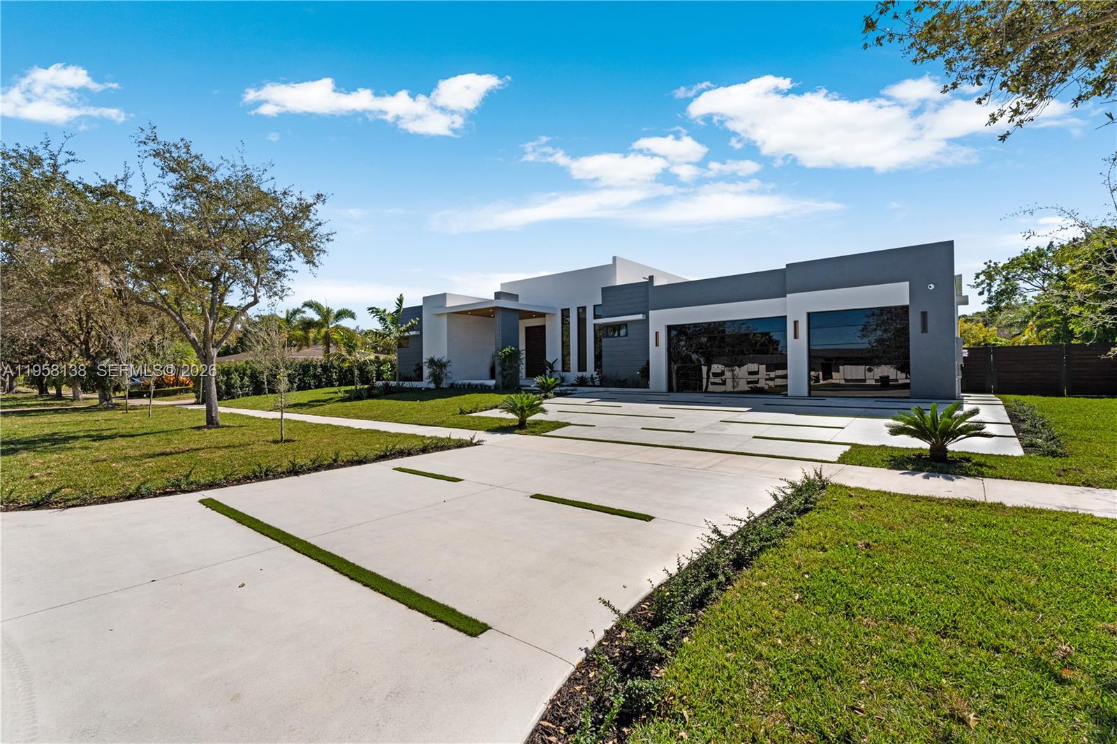PINE SHORE SEC 1 - Residential