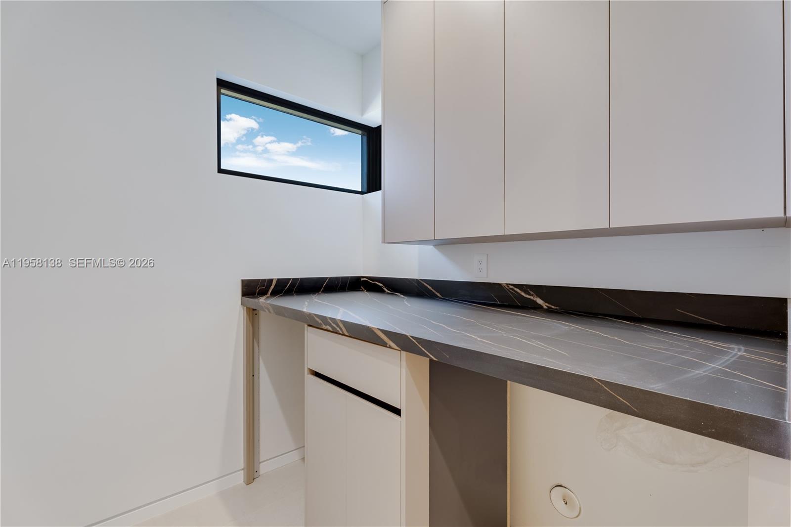 PINE SHORE SEC 1 - Residential