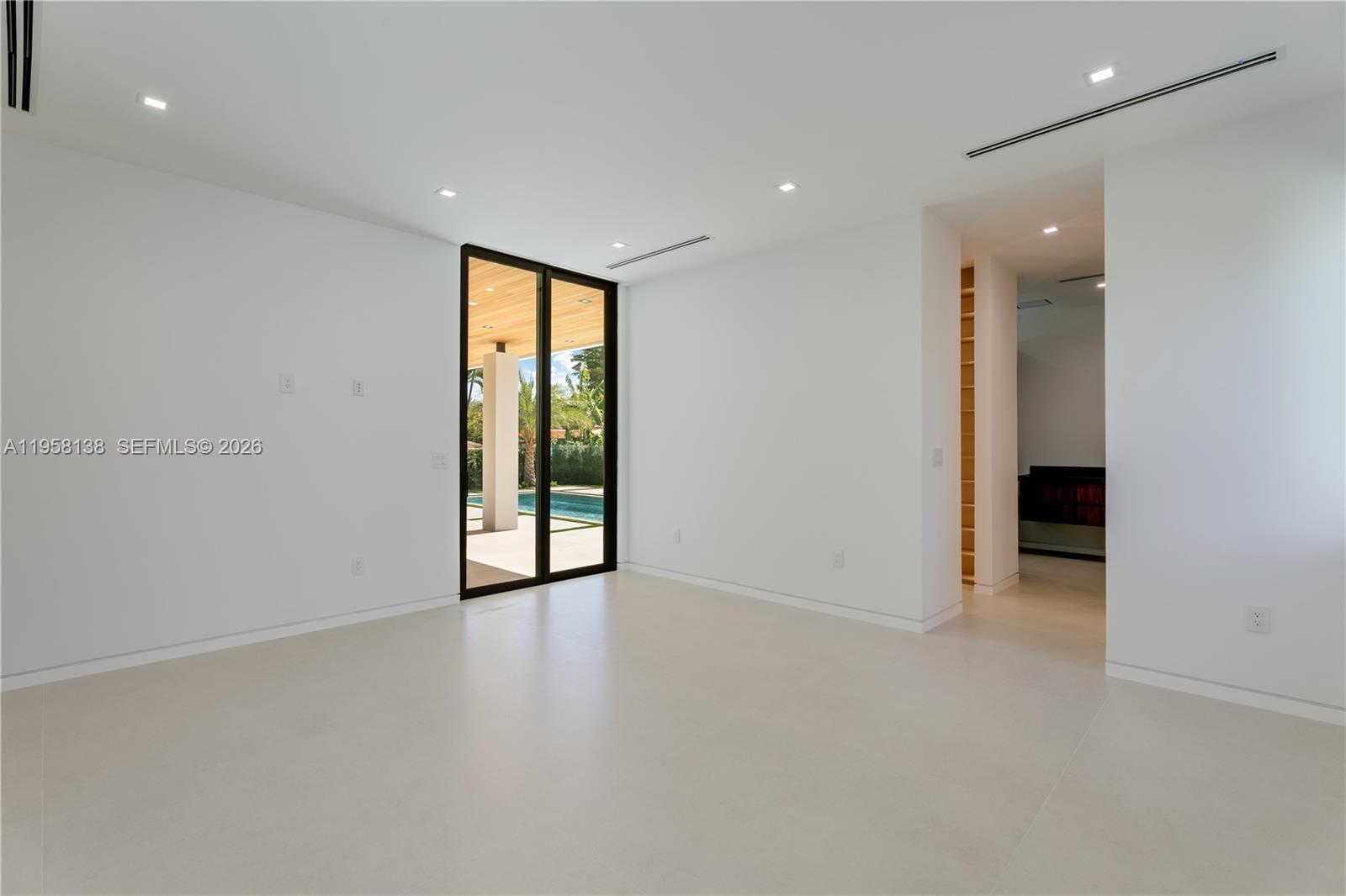 PINE SHORE SEC 1 - Residential
