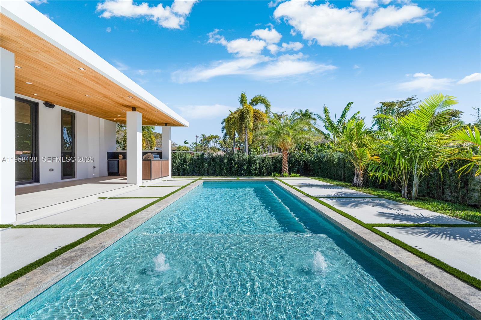 PINE SHORE SEC 1 - Residential