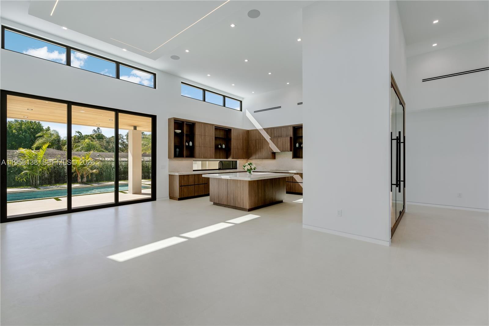PINE SHORE SEC 1 - Residential
