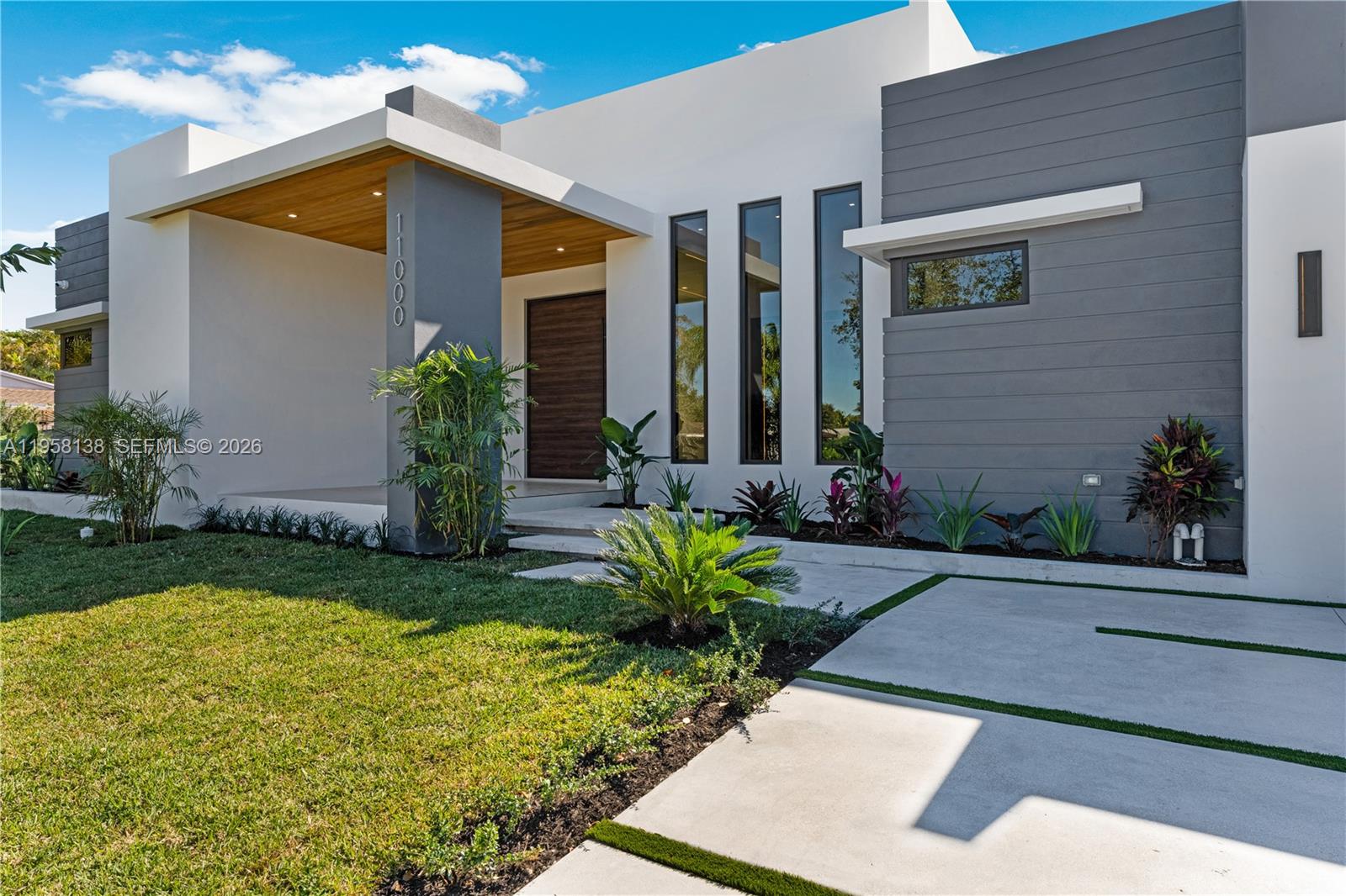 PINE SHORE SEC 1 - Residential