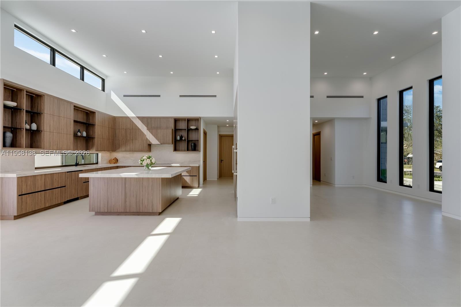 PINE SHORE SEC 1 - Residential