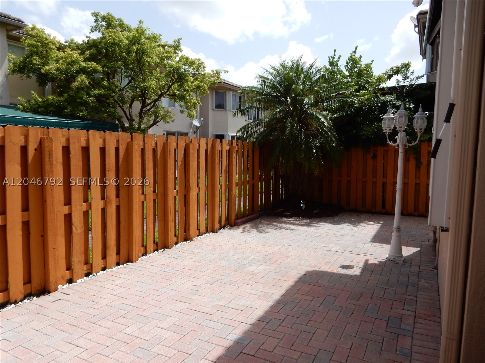 DORAL ISLES MARTINIQUE - Residential Lease