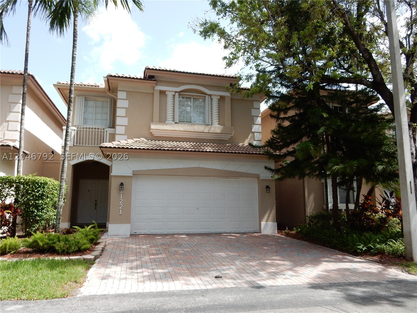 DORAL ISLES MARTINIQUE - Residential Lease