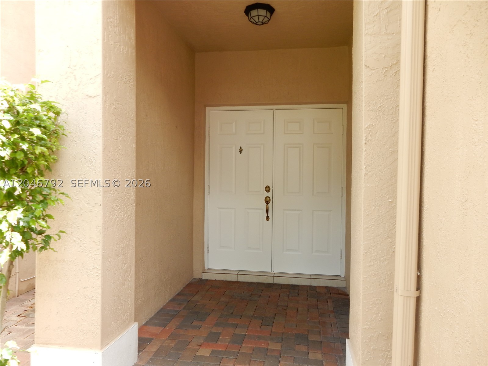 DORAL ISLES MARTINIQUE - Residential Lease