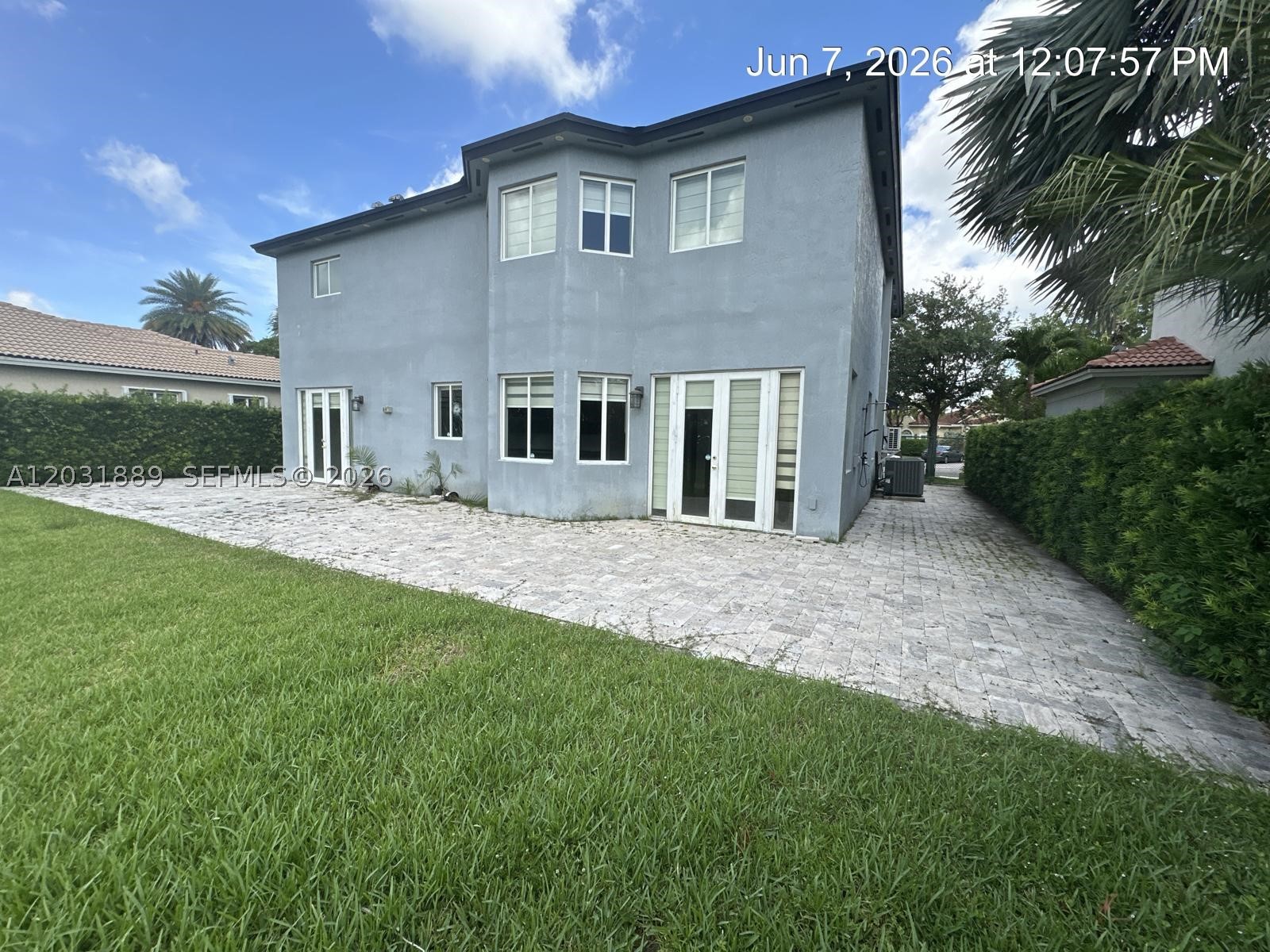 PALM ISLE ESTATES - Residential