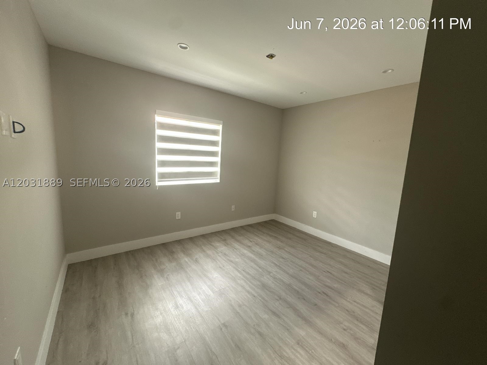 PALM ISLE ESTATES - Residential