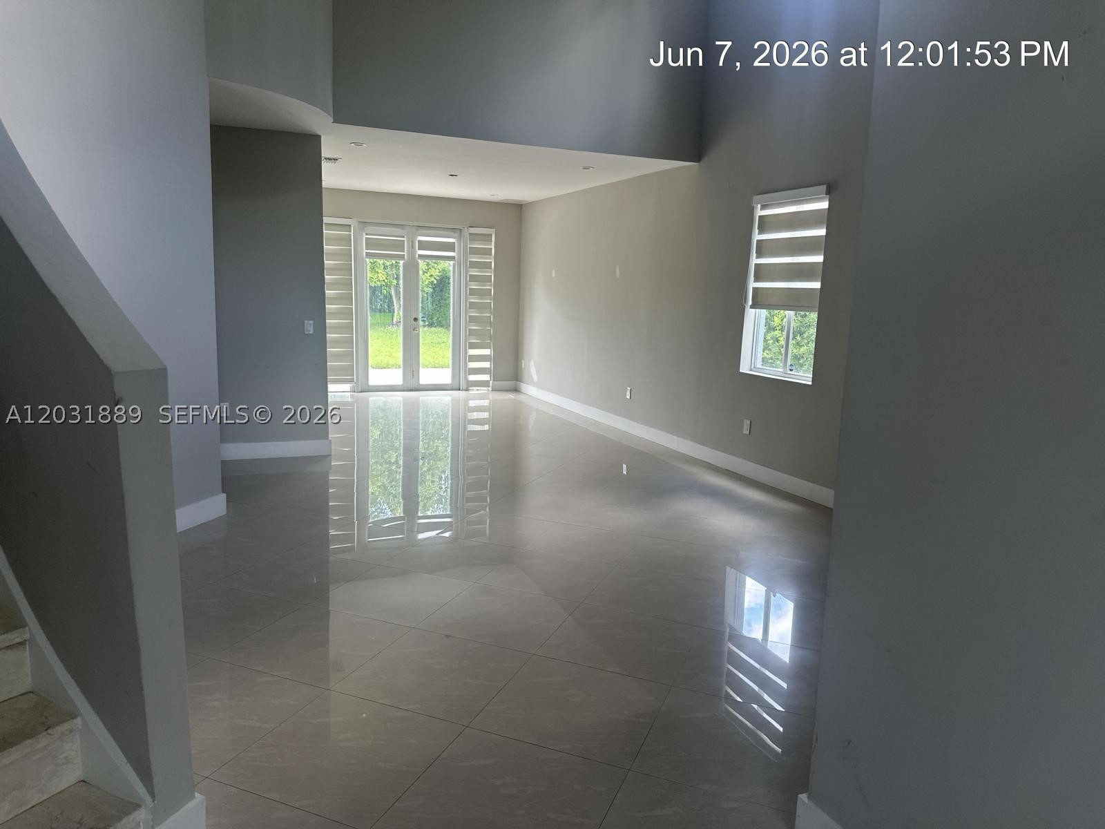 PALM ISLE ESTATES - Residential