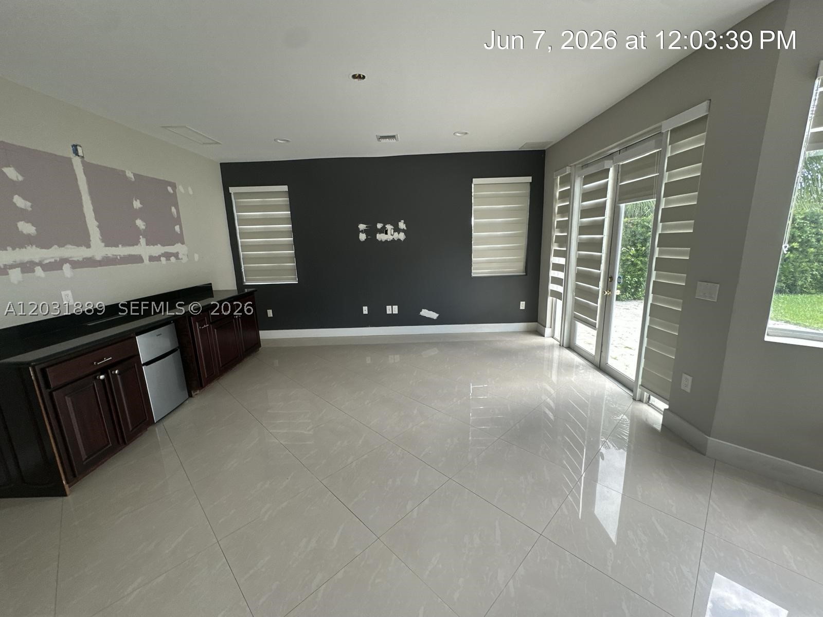 PALM ISLE ESTATES - Residential