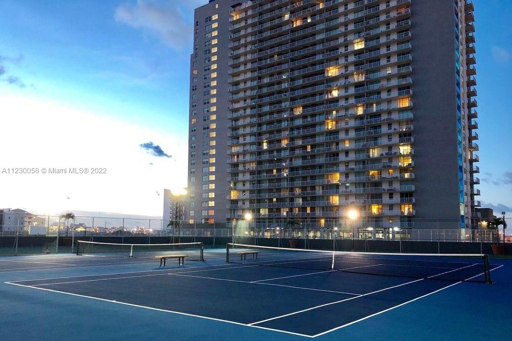 MADISON DOWNTOWN CONDO - Residential