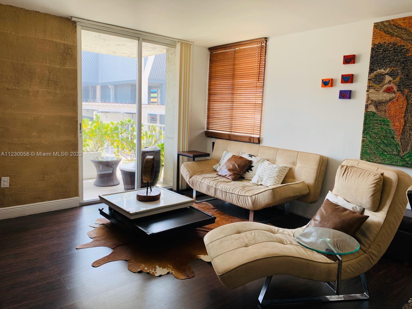 MADISON DOWNTOWN CONDO - Residential