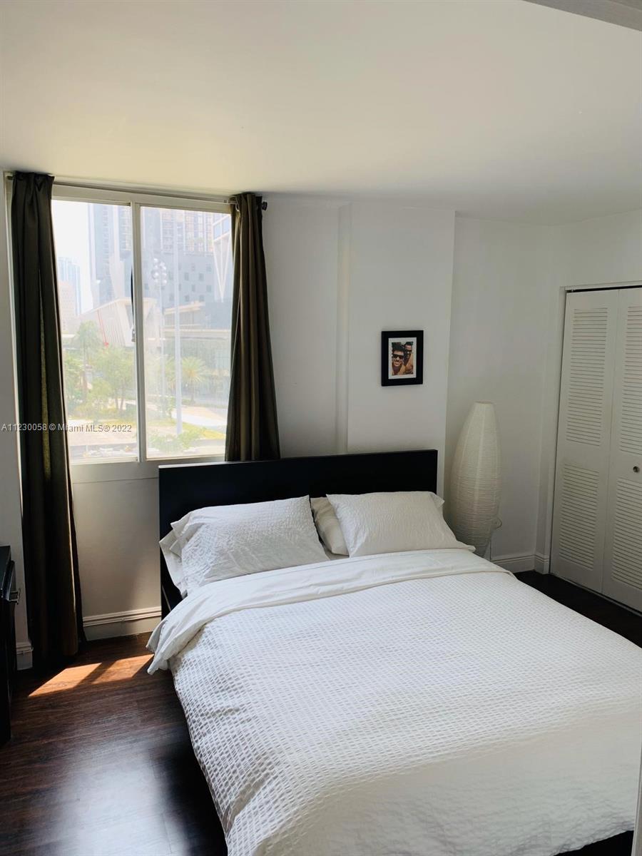 MADISON DOWNTOWN CONDO - Residential