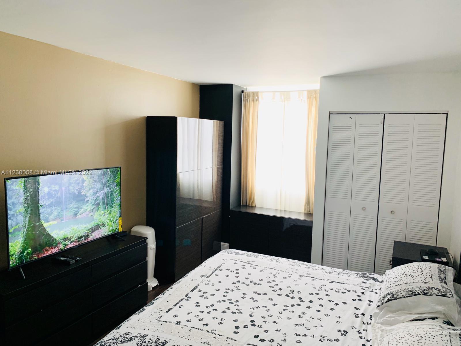 MADISON DOWNTOWN CONDO - Residential