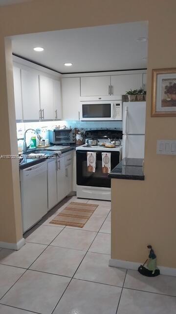 HARWOOD F CONDO - Residential