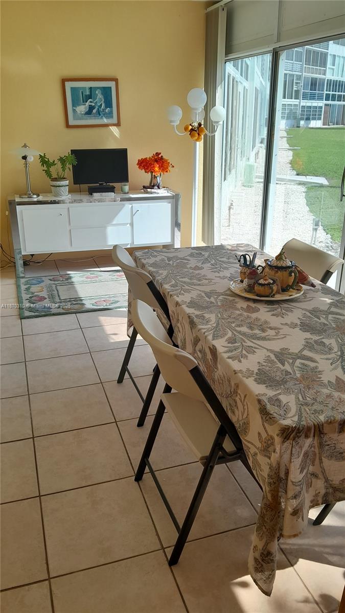 HARWOOD F CONDO - Residential