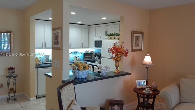 HARWOOD F CONDO - Residential