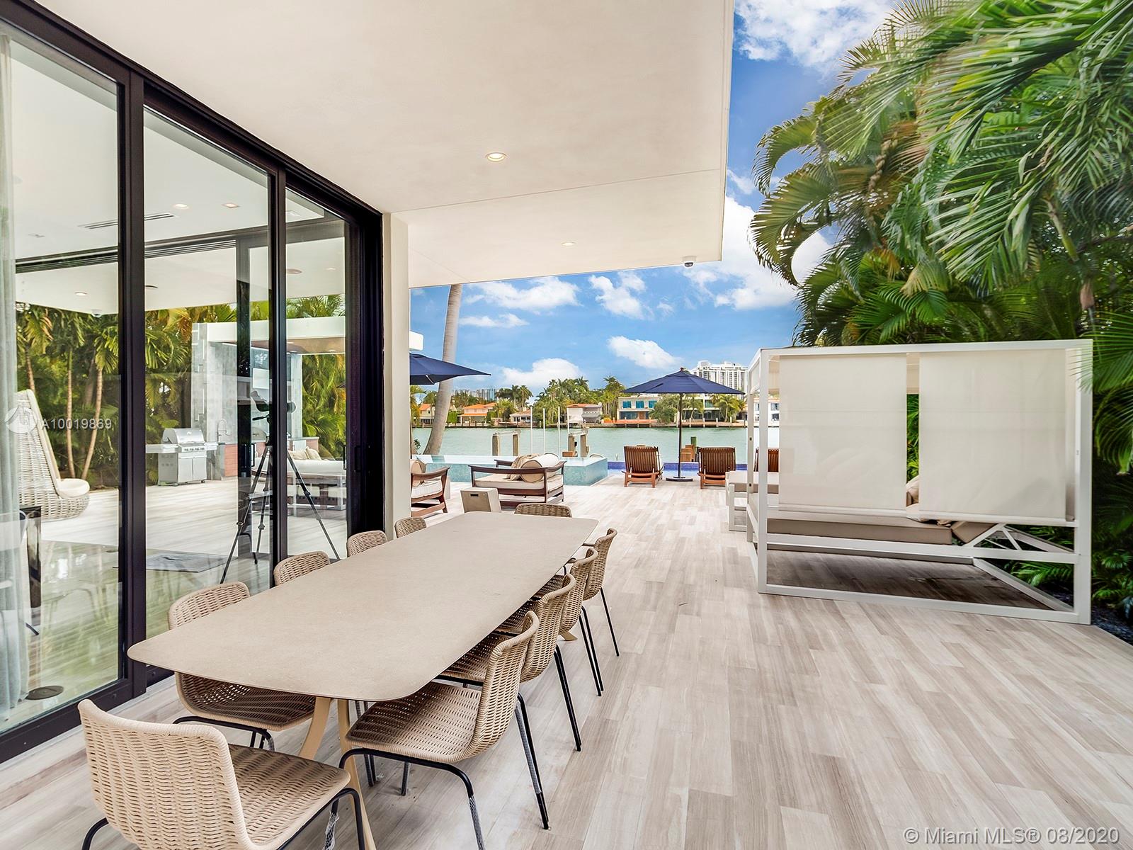 Di Lido Island - Residential