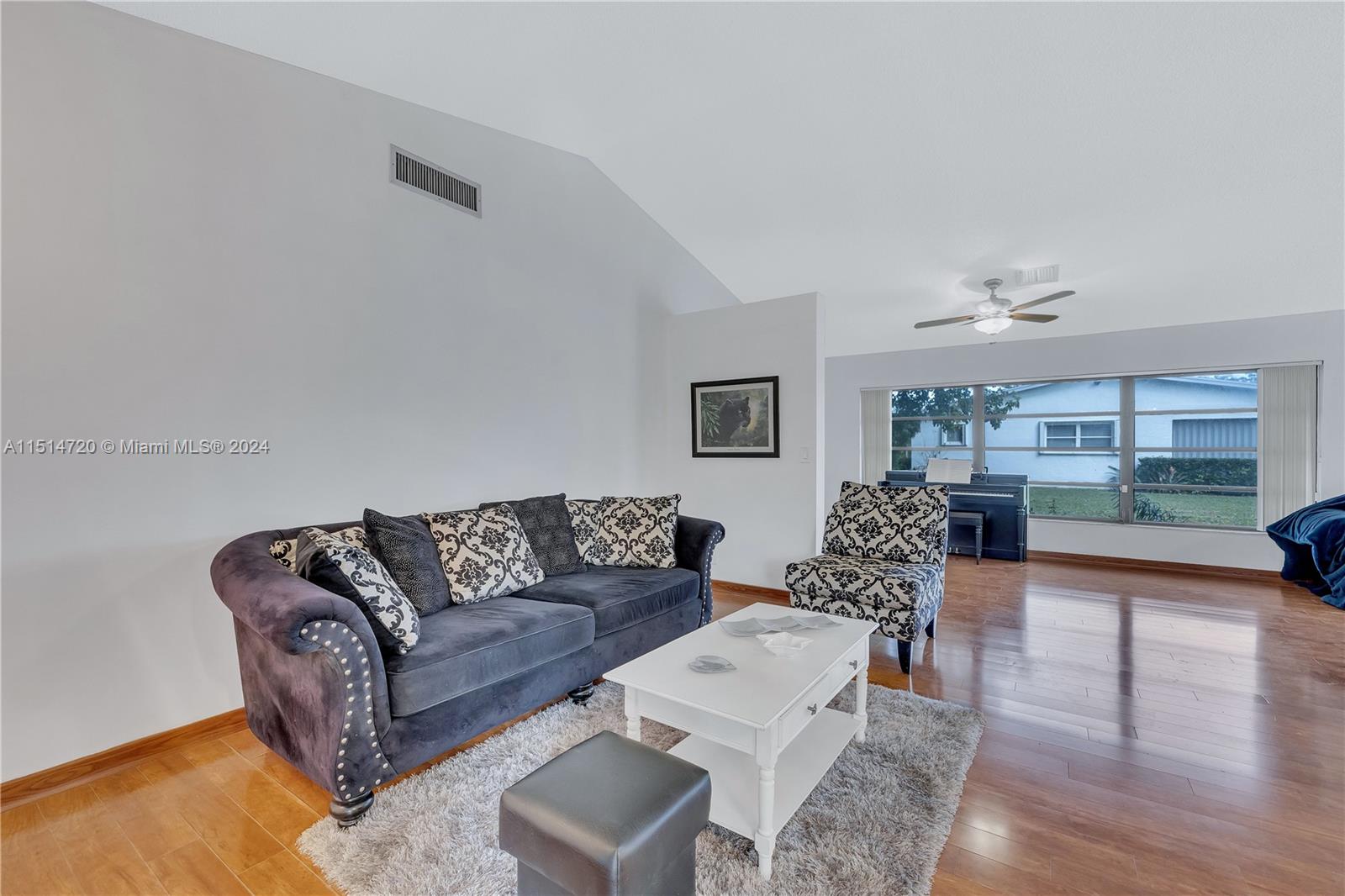 COCO WOOD LAKES SEC 2 - Residential