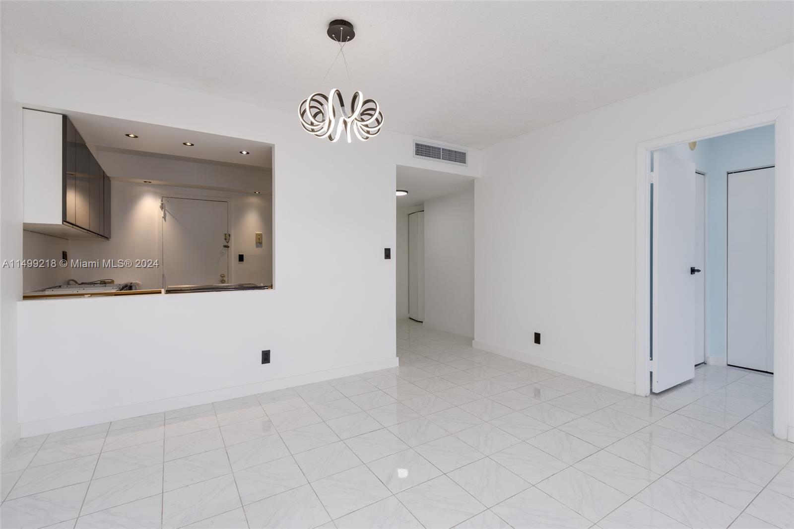 OLYMPUS CONDO - Residential