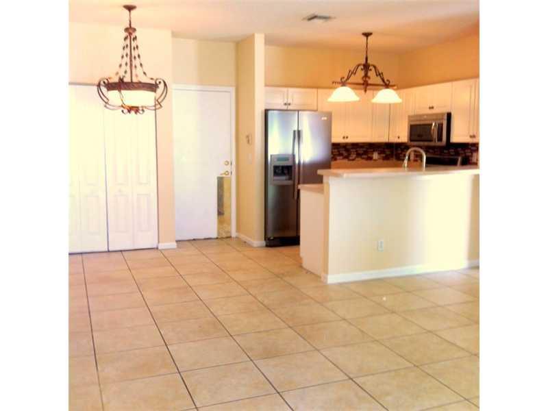 BONAVENTURE 82-43 B A POR - Residential Lease