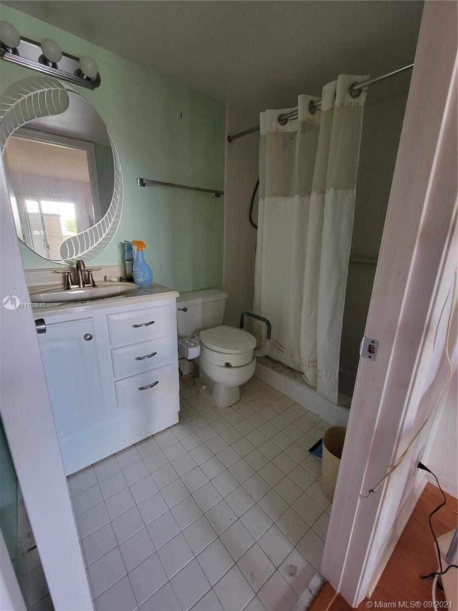KINGSLEY AT CENTURY VILLA - Residential