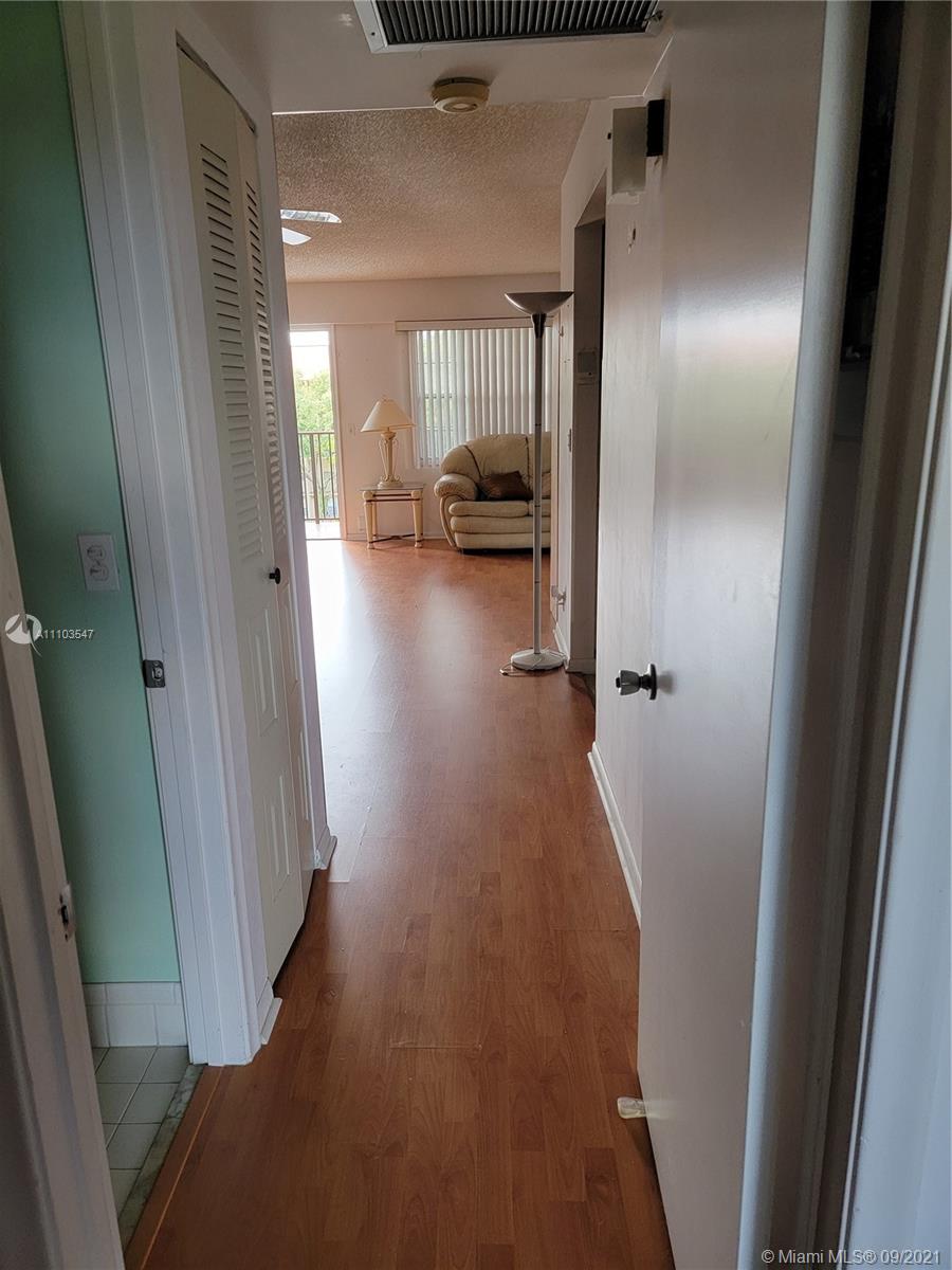 KINGSLEY AT CENTURY VILLA - Residential