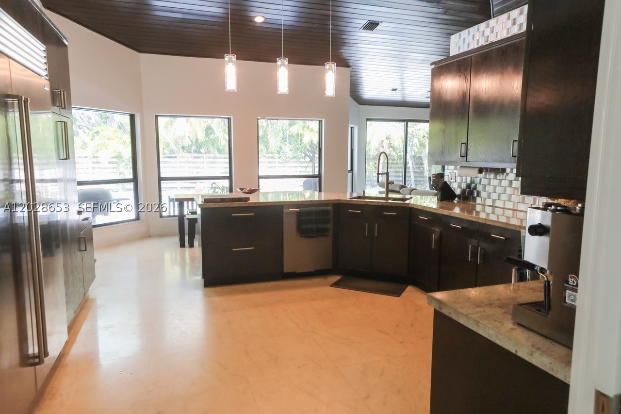 CADECA ESTATES - Residential