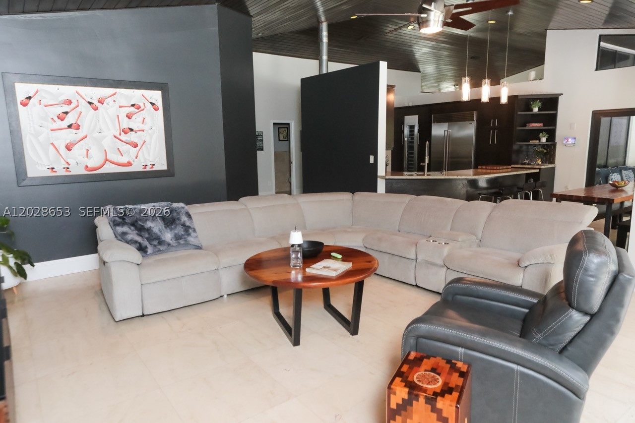CADECA ESTATES - Residential