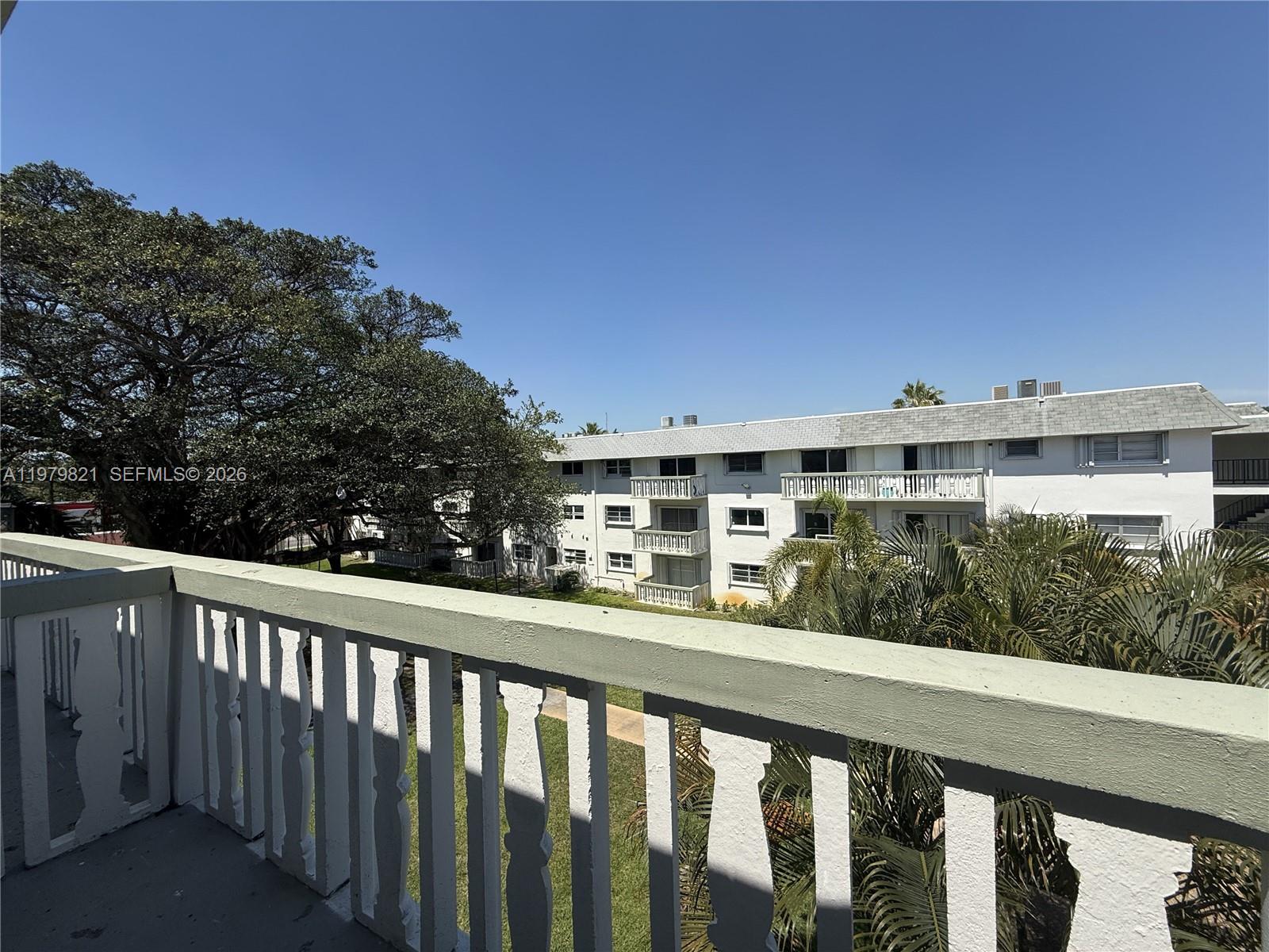 OLA CONDO - Residential Lease
