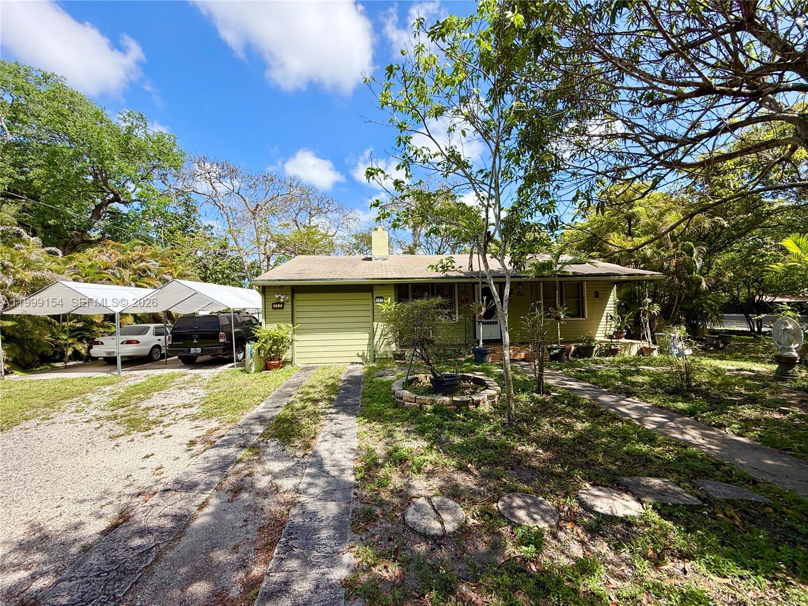 SUNNY ACRES - Residential