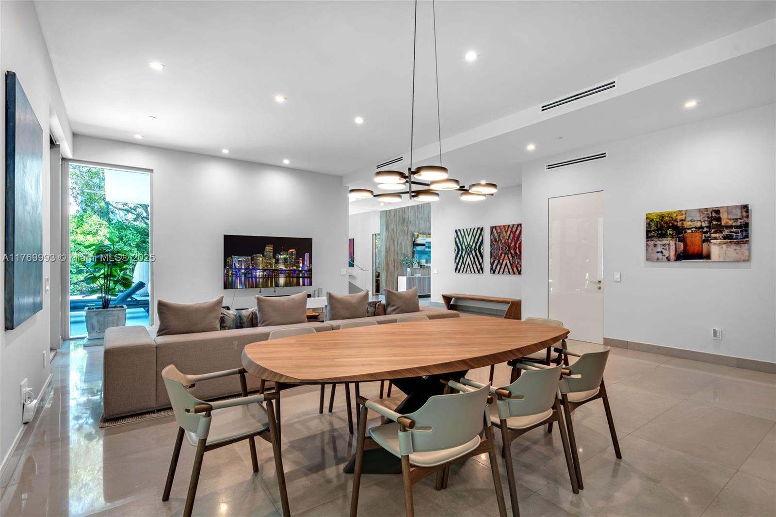 OCEANA KEY BISCAYNE CONDO - Residential Lease